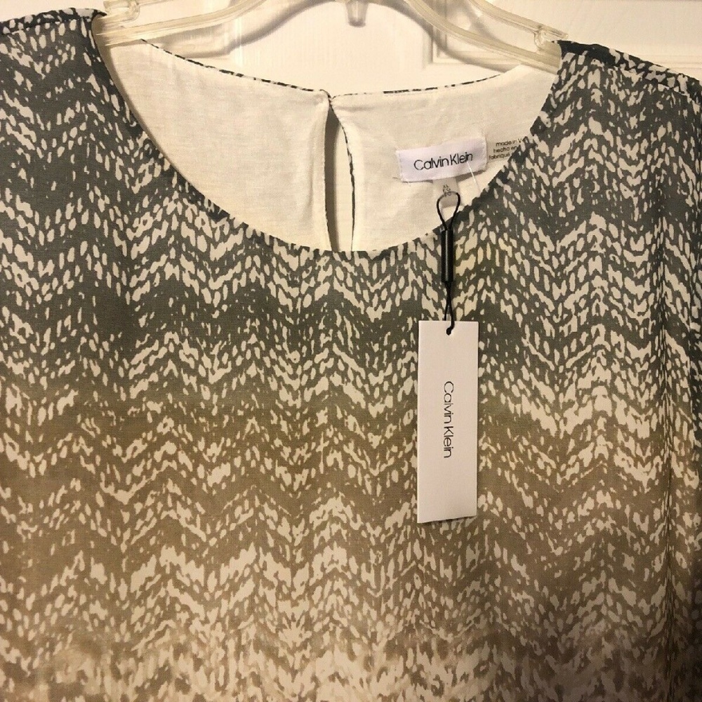 Calvin Klein NWT Size XL Poly sheer Blouse & Tank